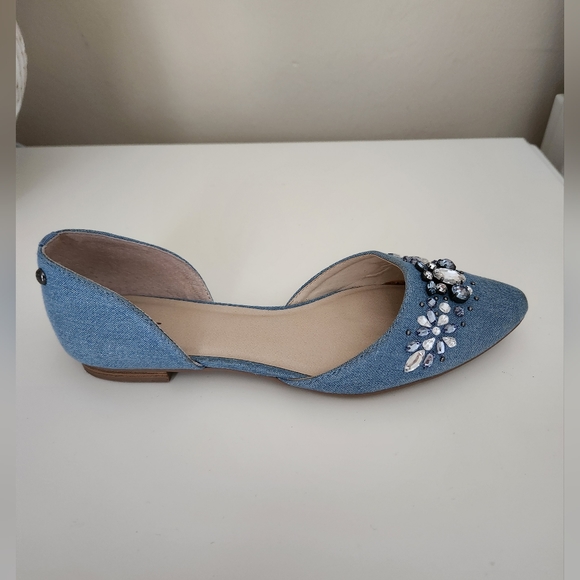 Simply Vera Vera Wang Shoes - Simply Vera Vera Wang Anita Denim Pointed Flat Rhinestone  Size 7.5